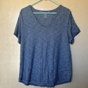 Blue and White Striped V Neck Shirt - Old Navy Size XL